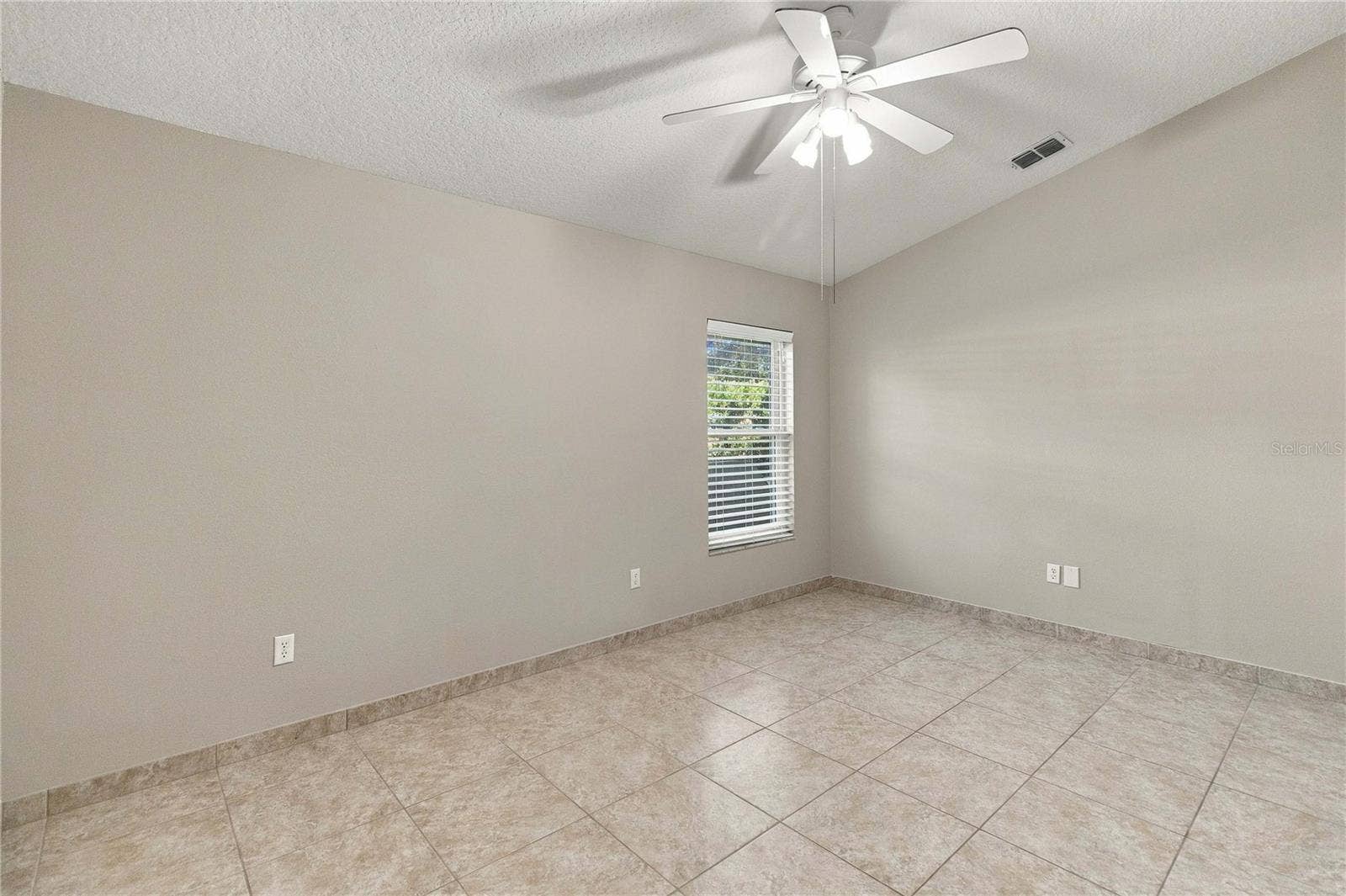 840 GROVESMERE LOOP, Ocoee, FL 34761 840 GROVESMERE LOOP, Ocoee, FL 34761