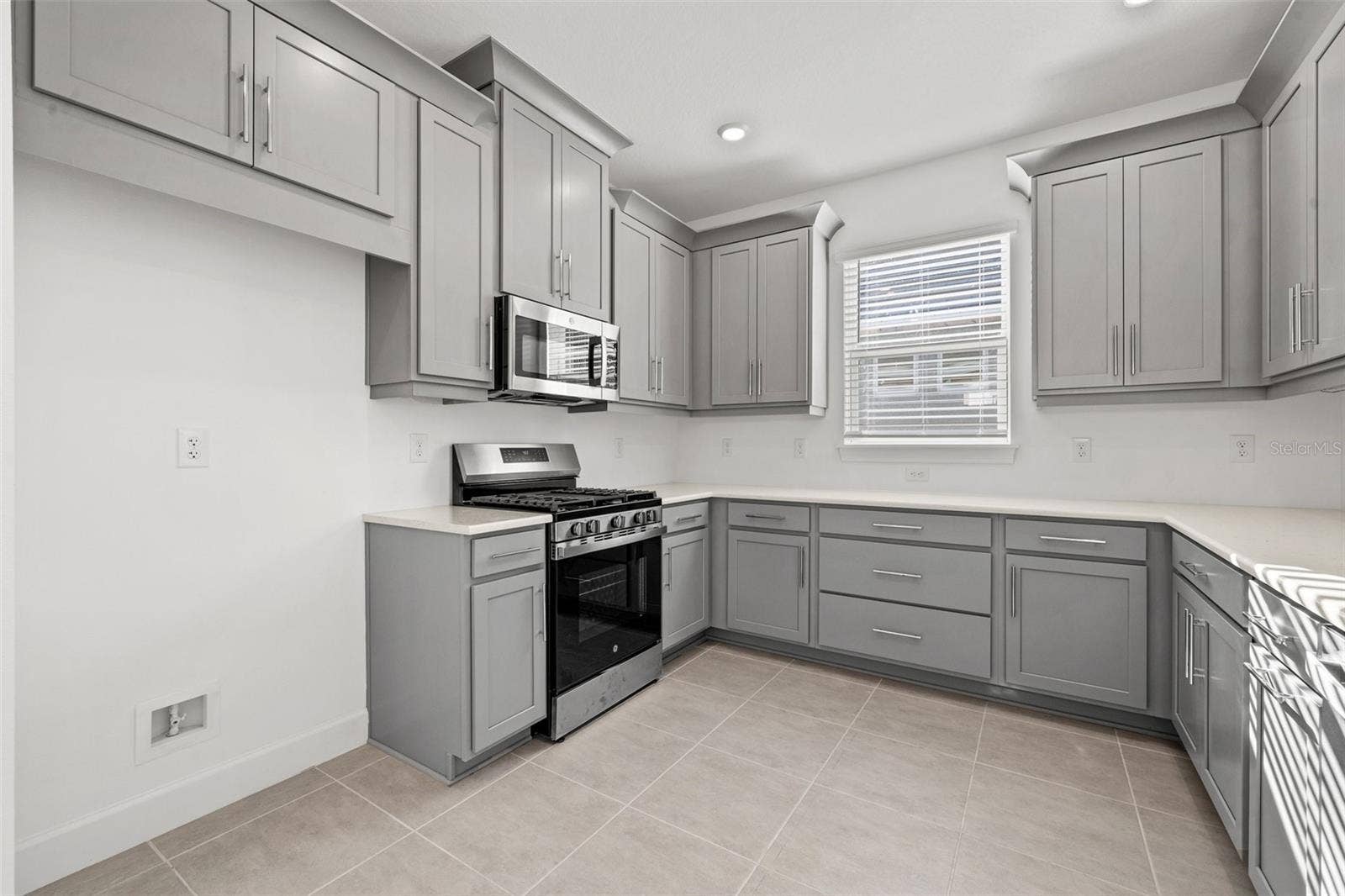 16117 ISOLA PLACE, Lakewood Ranch, FL 34211 16117 ISOLA PLACE, Lakewood Ranch, FL 34211