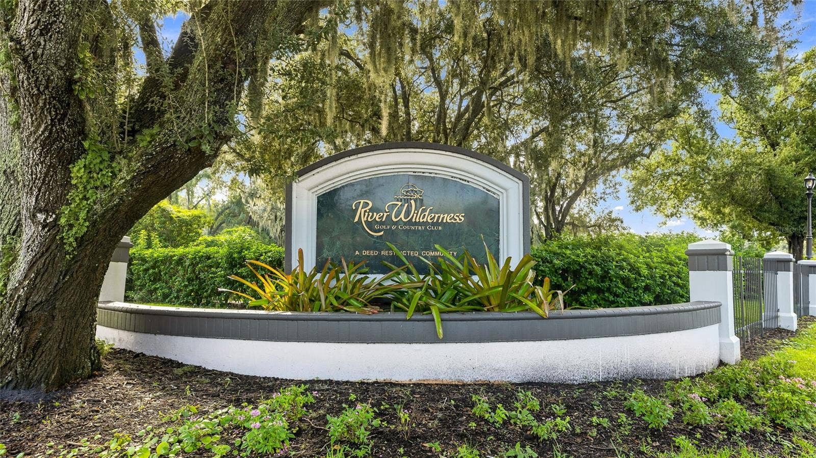 3306 LITTLE COUNTRY ROAD, Parrish, FL 34219 Welcome to River Wilderness!