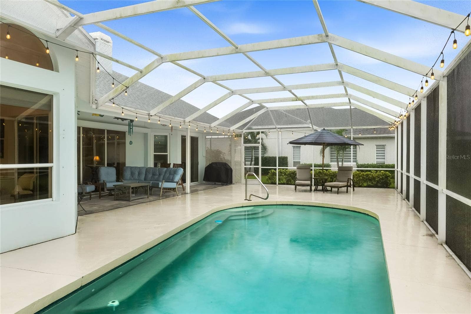 3306 LITTLE COUNTRY ROAD, Parrish, FL 34219 Large, private pool with built-in bench seating