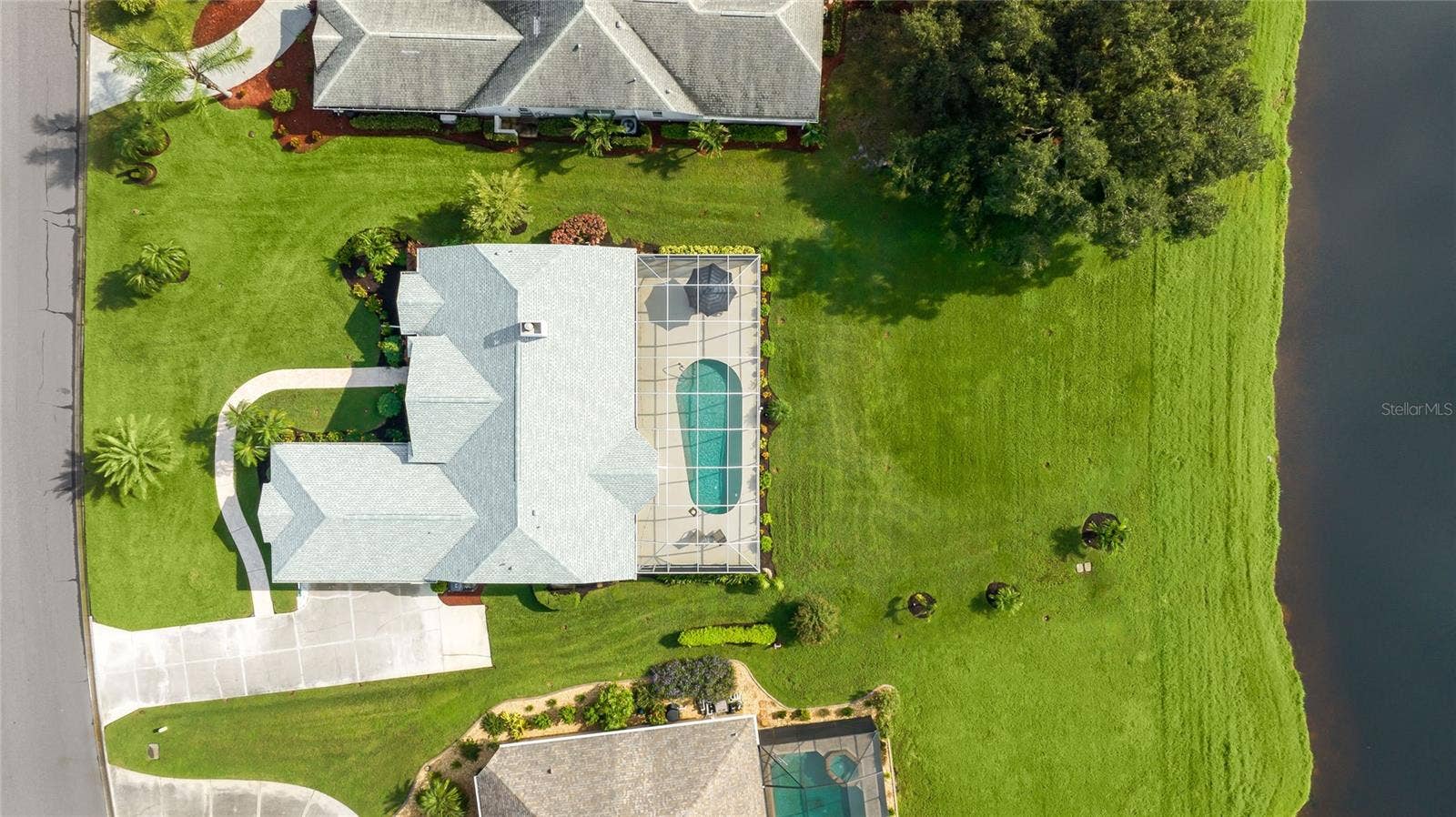 3306 LITTLE COUNTRY ROAD, Parrish, FL 34219 Large landscaped lot in River Wilderness