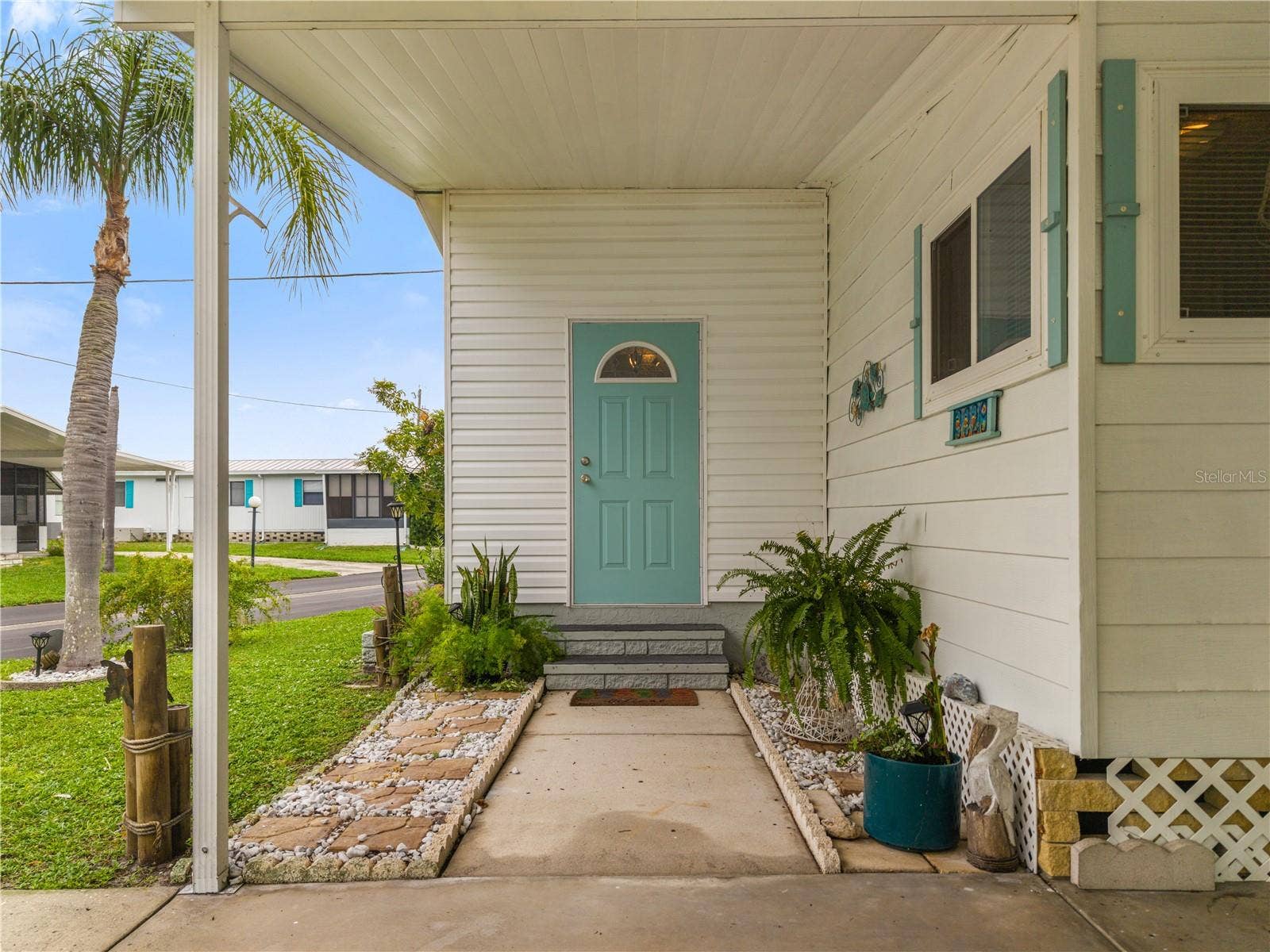 3329 EILEEN DRIVE, Ellenton, FL 34222 3329 EILEEN DRIVE, Ellenton, FL 34222