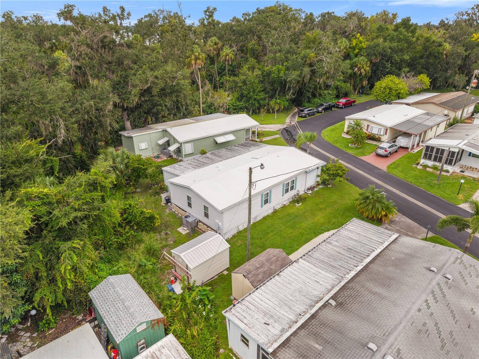 3329 EILEEN DRIVE, Ellenton, FL 34222 3329 EILEEN DRIVE, Ellenton, FL 34222