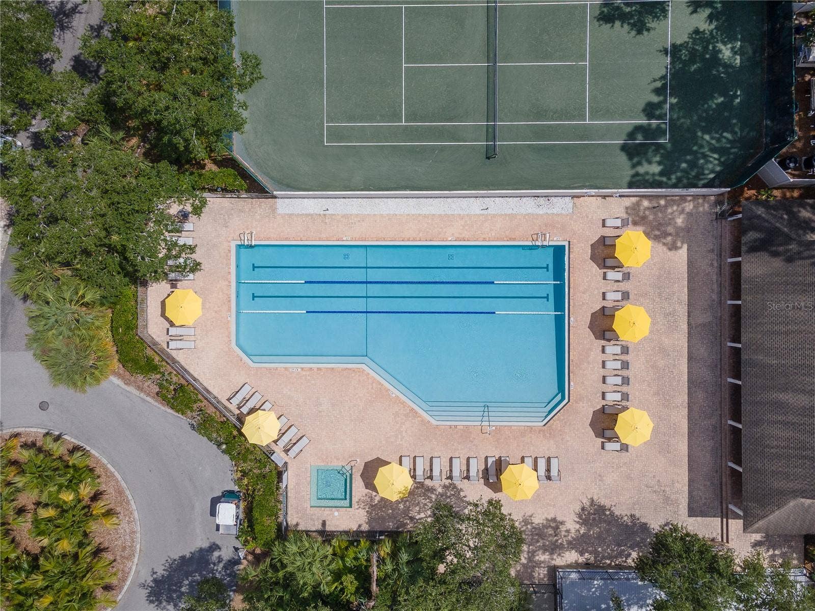 3123 SANDLEHEATH, #4, Sarasota, FL 34235 MCA Pool