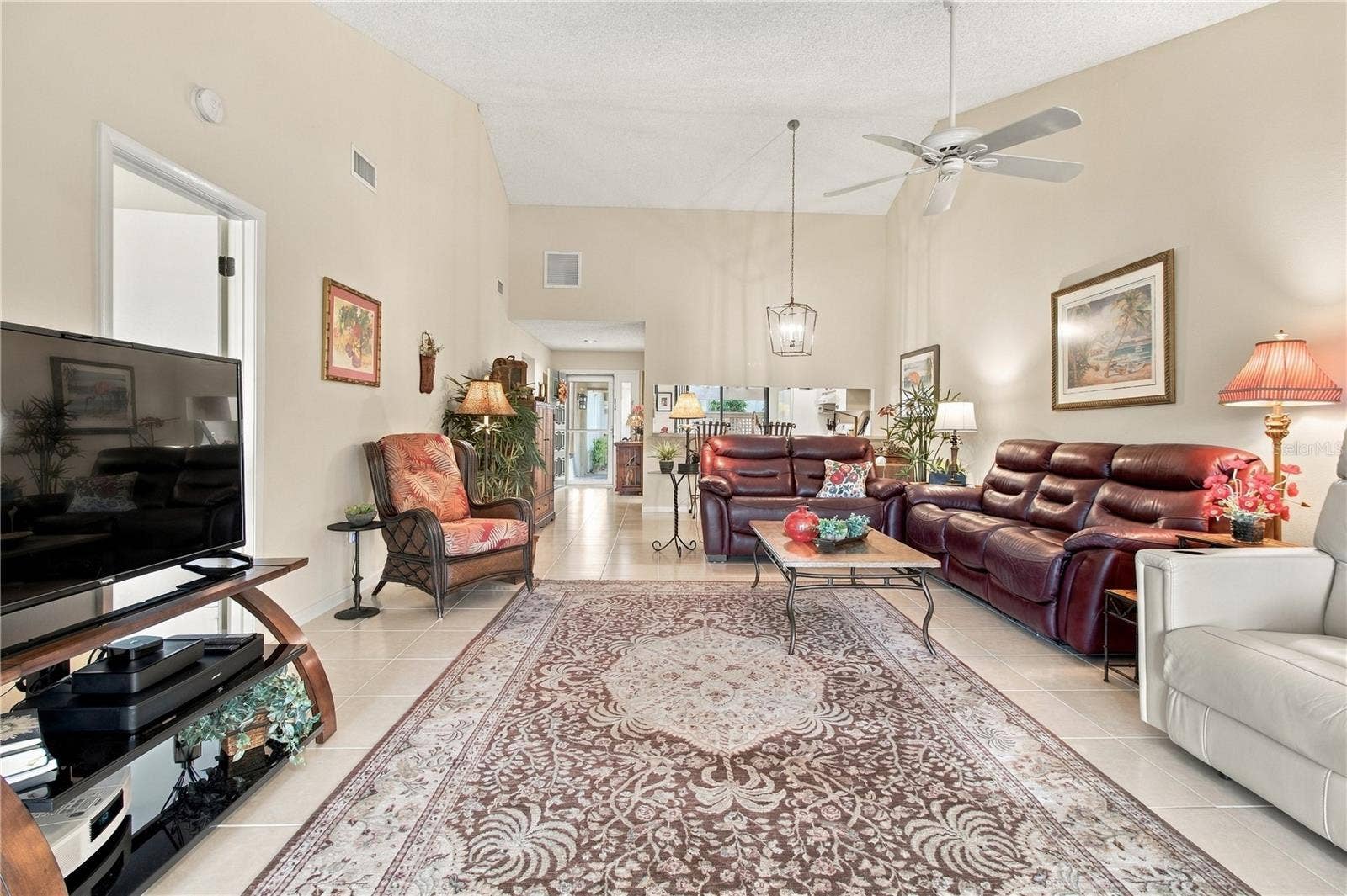 3123 SANDLEHEATH, #4, Sarasota, FL 34235 Family Room