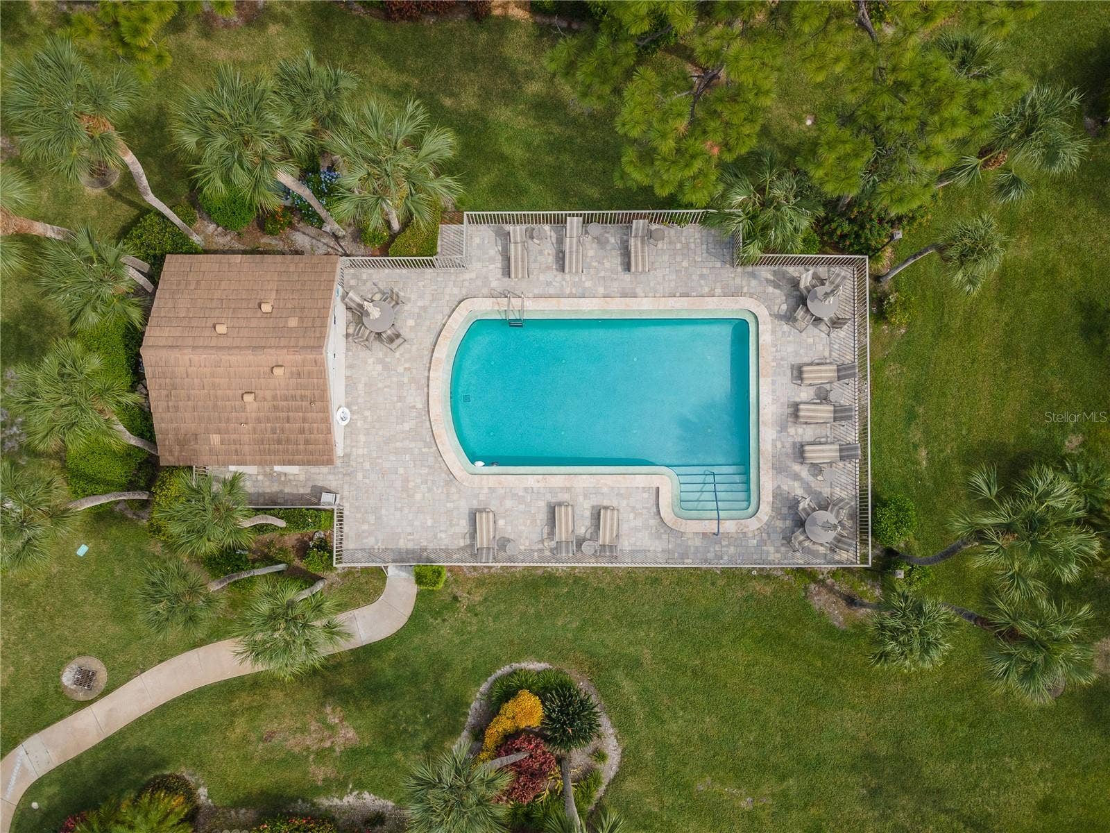 3123 SANDLEHEATH, #4, Sarasota, FL 34235 Sandleheath Community Pool
