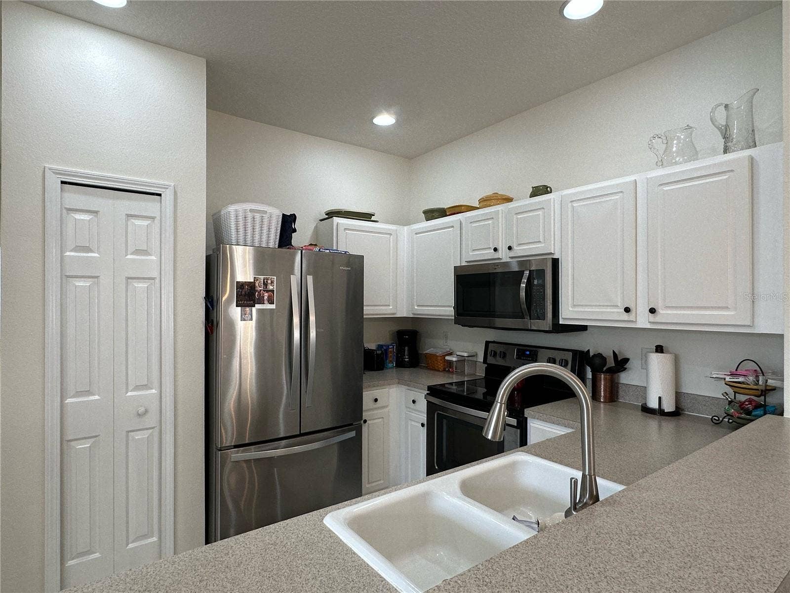3815 PARKRIDGE CIRCLE, #2-203, Sarasota, FL 34243