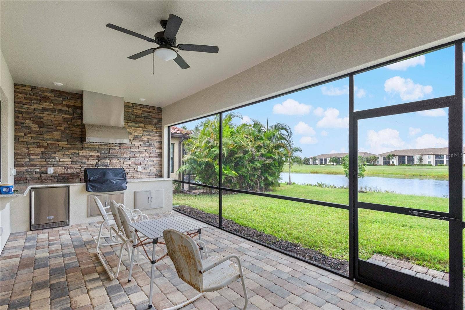 5634 CHEECH GLEN, Lakewood Ranch, FL 34211