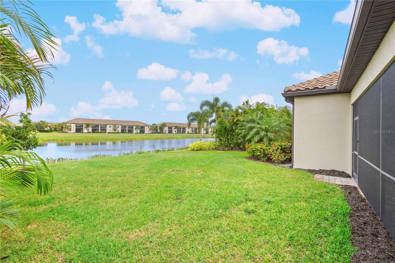 5634 CHEECH GLEN, Lakewood Ranch, FL 34211