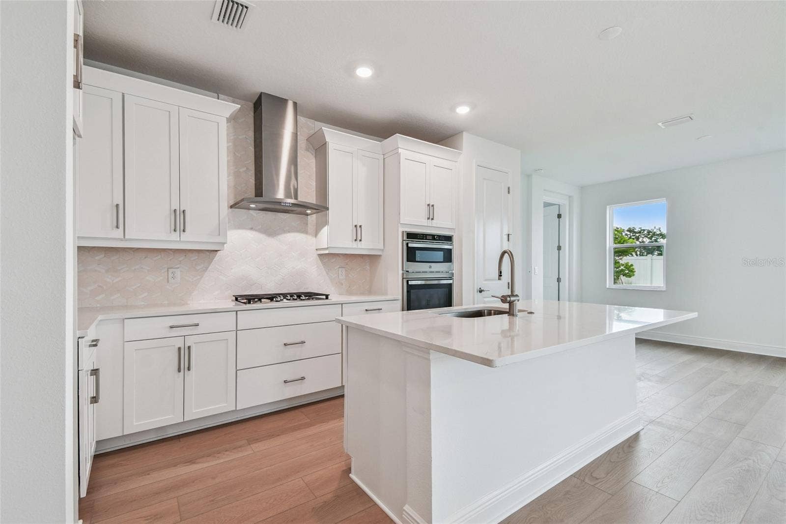 161 VISTERA BOULEVARD, Nokomis, FL 34275 161 VISTERA BOULEVARD, Nokomis, FL 34275