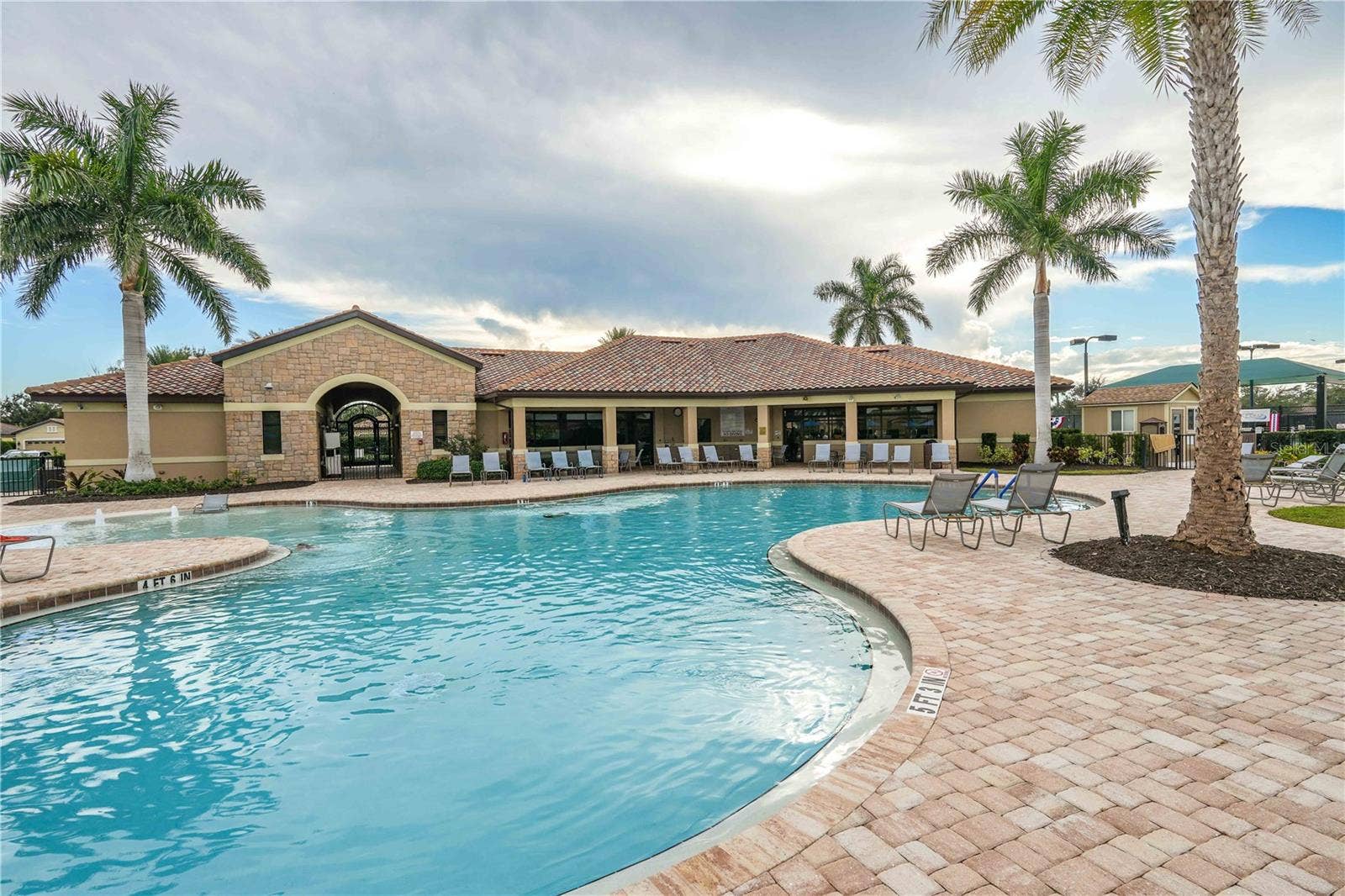 7124 MARSH VIEW TERRACE STREET, Bradenton, FL 34212 Resort pool at clubhouse