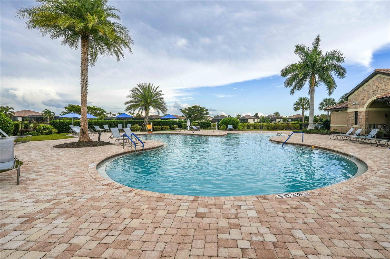 7124 MARSH VIEW TERRACE STREET, Bradenton, FL 34212 Resort pool at Santuray satellite clubhouse