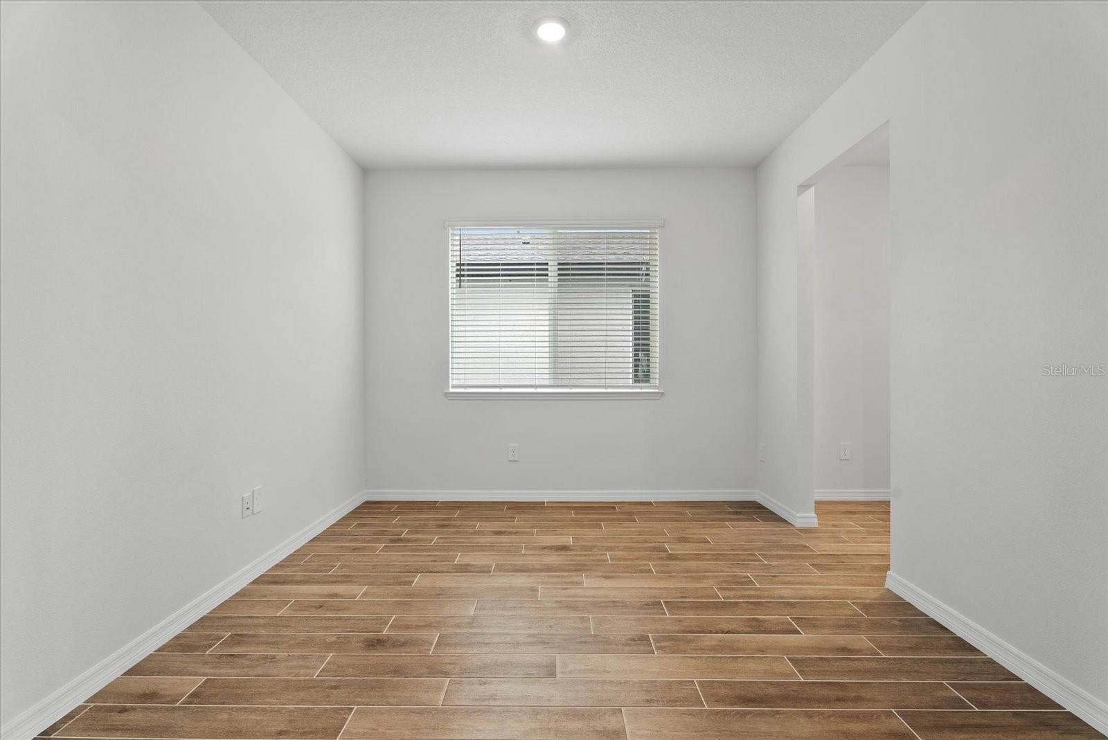 Flex/Formal Dining