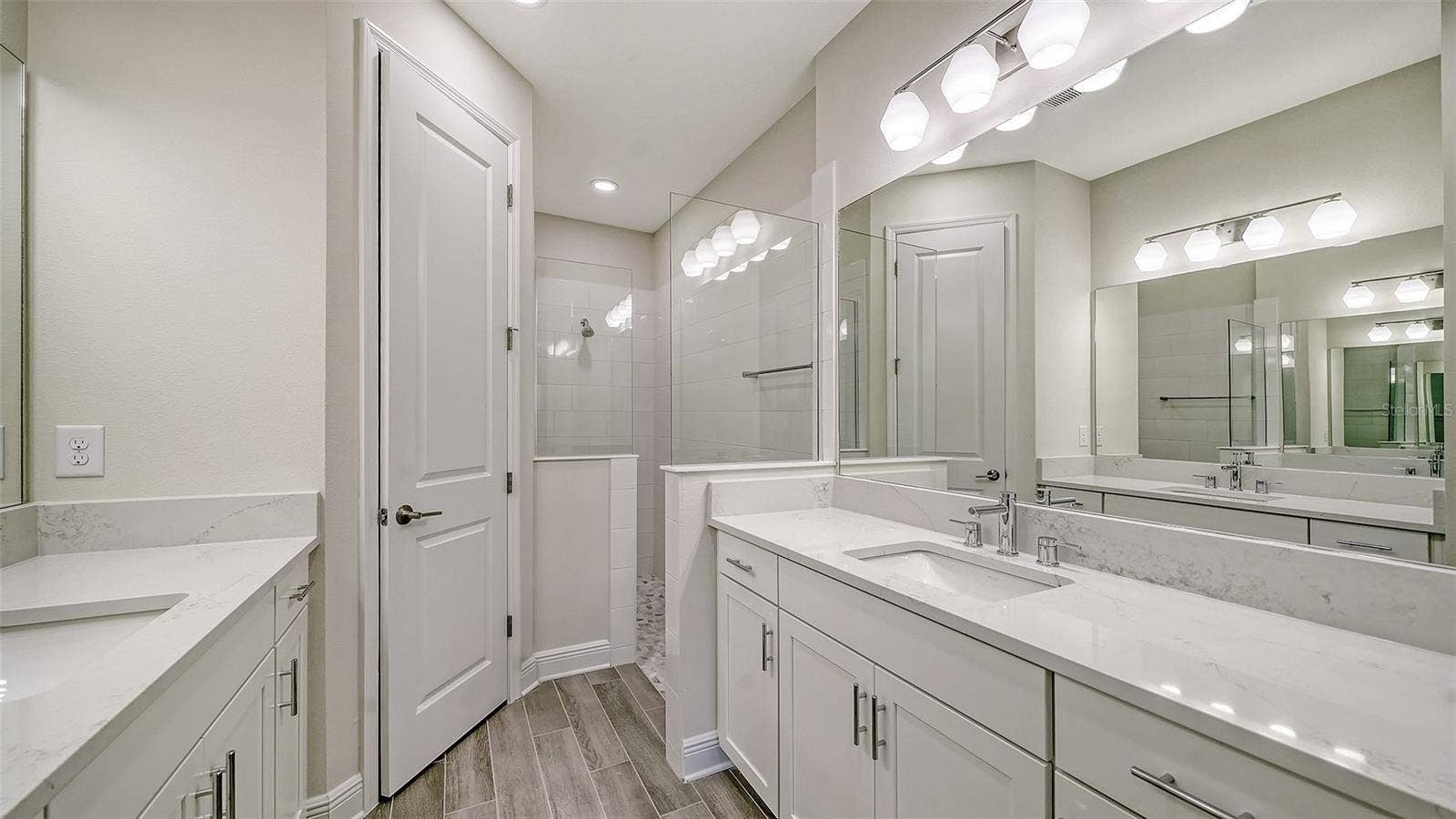 2115 SYLVESTER PALM LANE, Bradenton, FL 34212