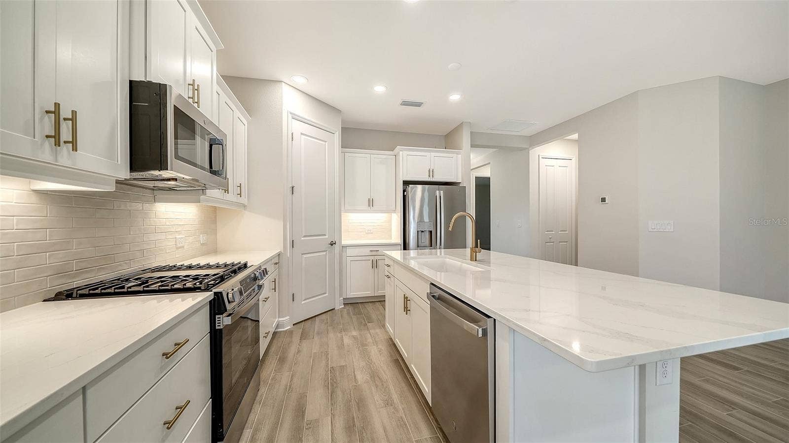 2115 SYLVESTER PALM LANE, Bradenton, FL 34212
