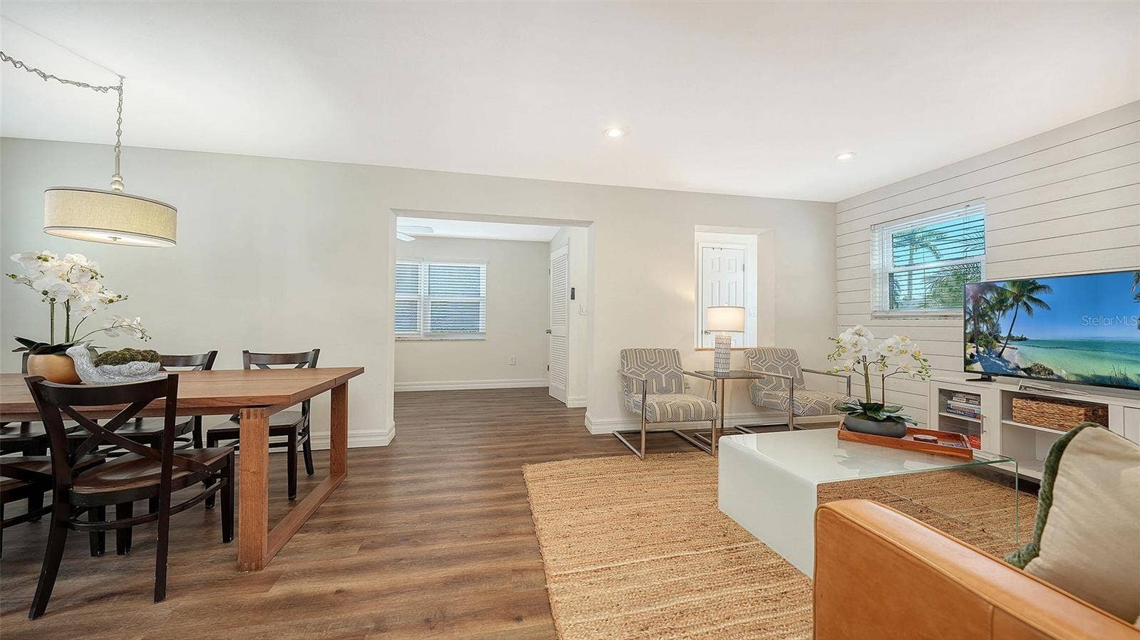 662 CALLE DEL OTONO, Sarasota, FL 34242