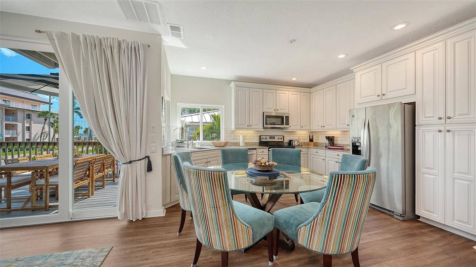 662 CALLE DEL OTONO, Sarasota, FL 34242