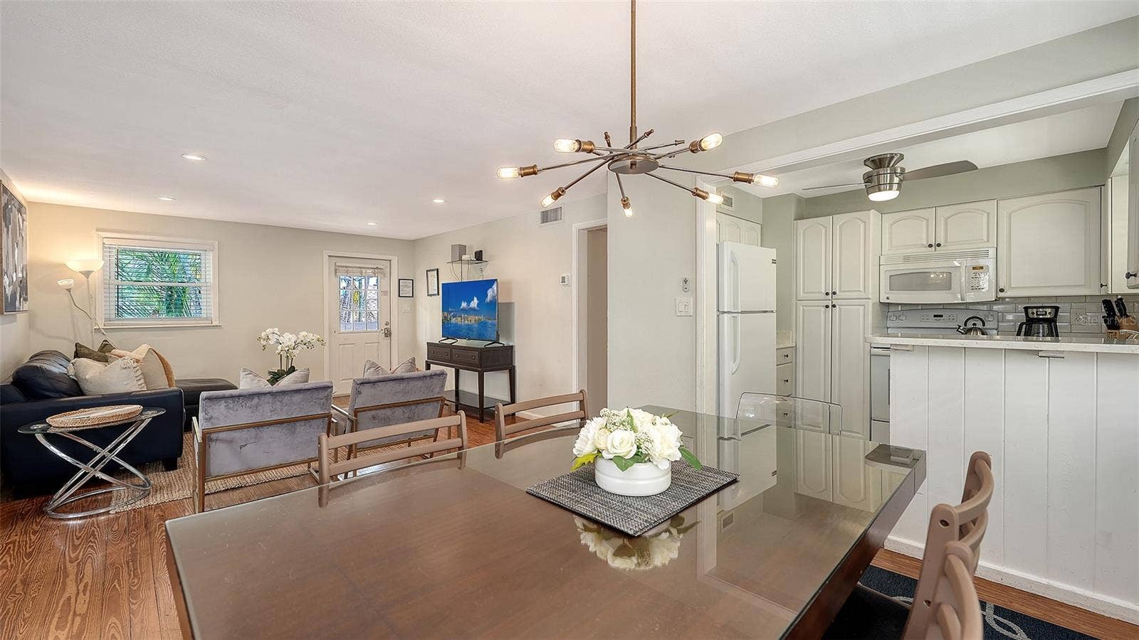 662 CALLE DEL OTONO, Sarasota, FL 34242