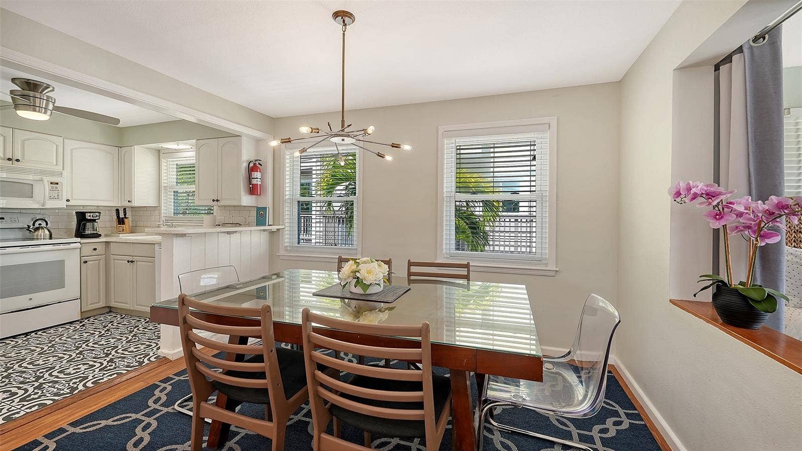 662 CALLE DEL OTONO, Sarasota, FL 34242
