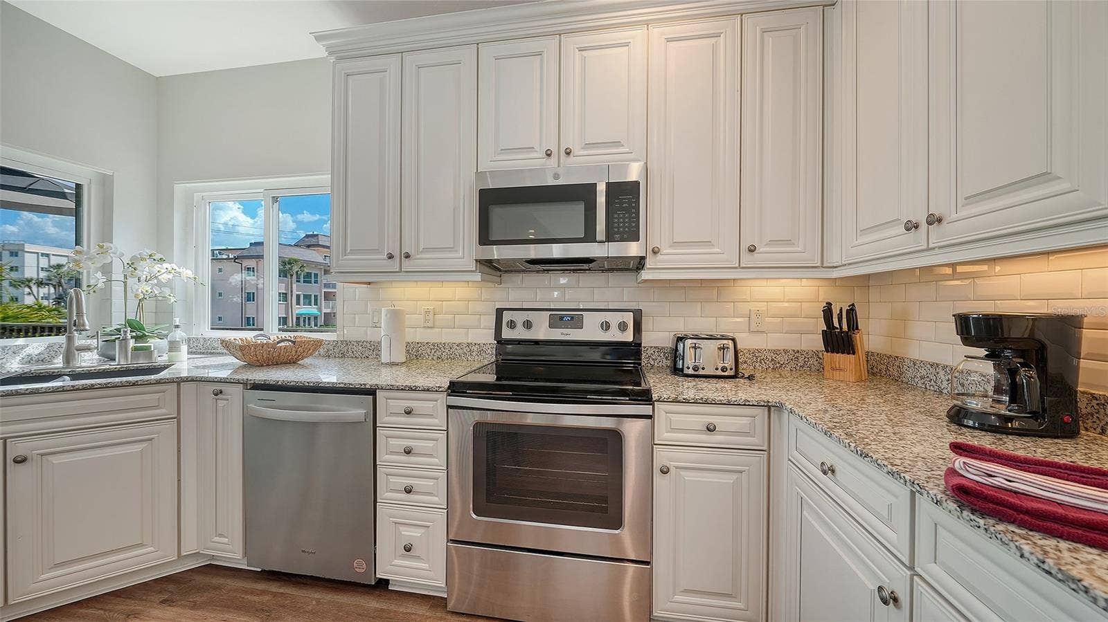 662 CALLE DEL OTONO, Sarasota, FL 34242