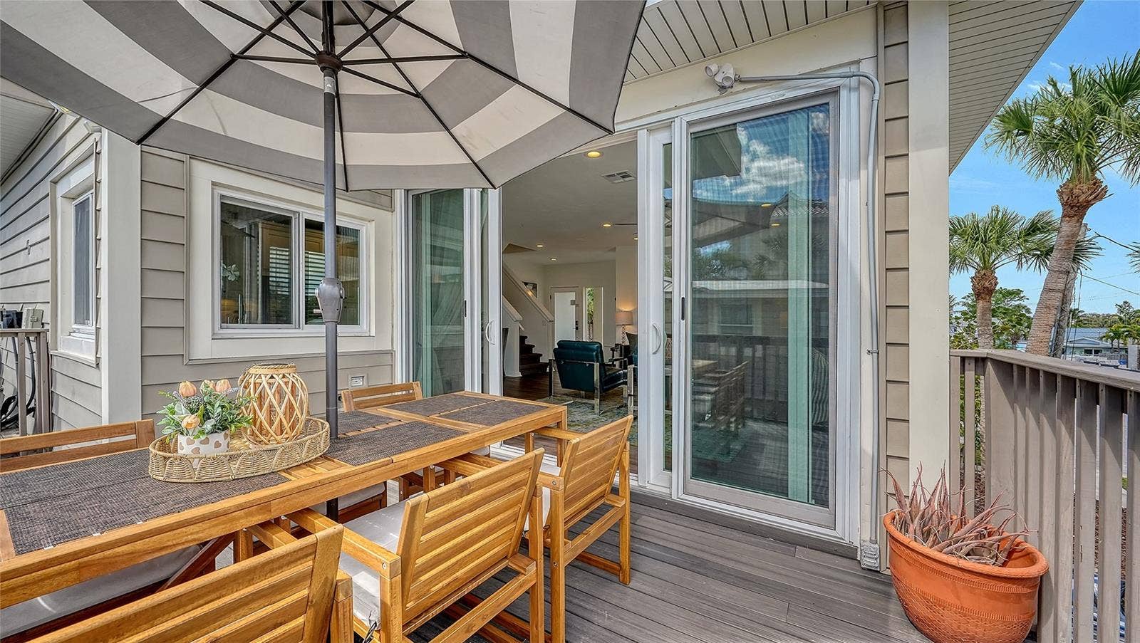 662 CALLE DEL OTONO, Sarasota, FL 34242