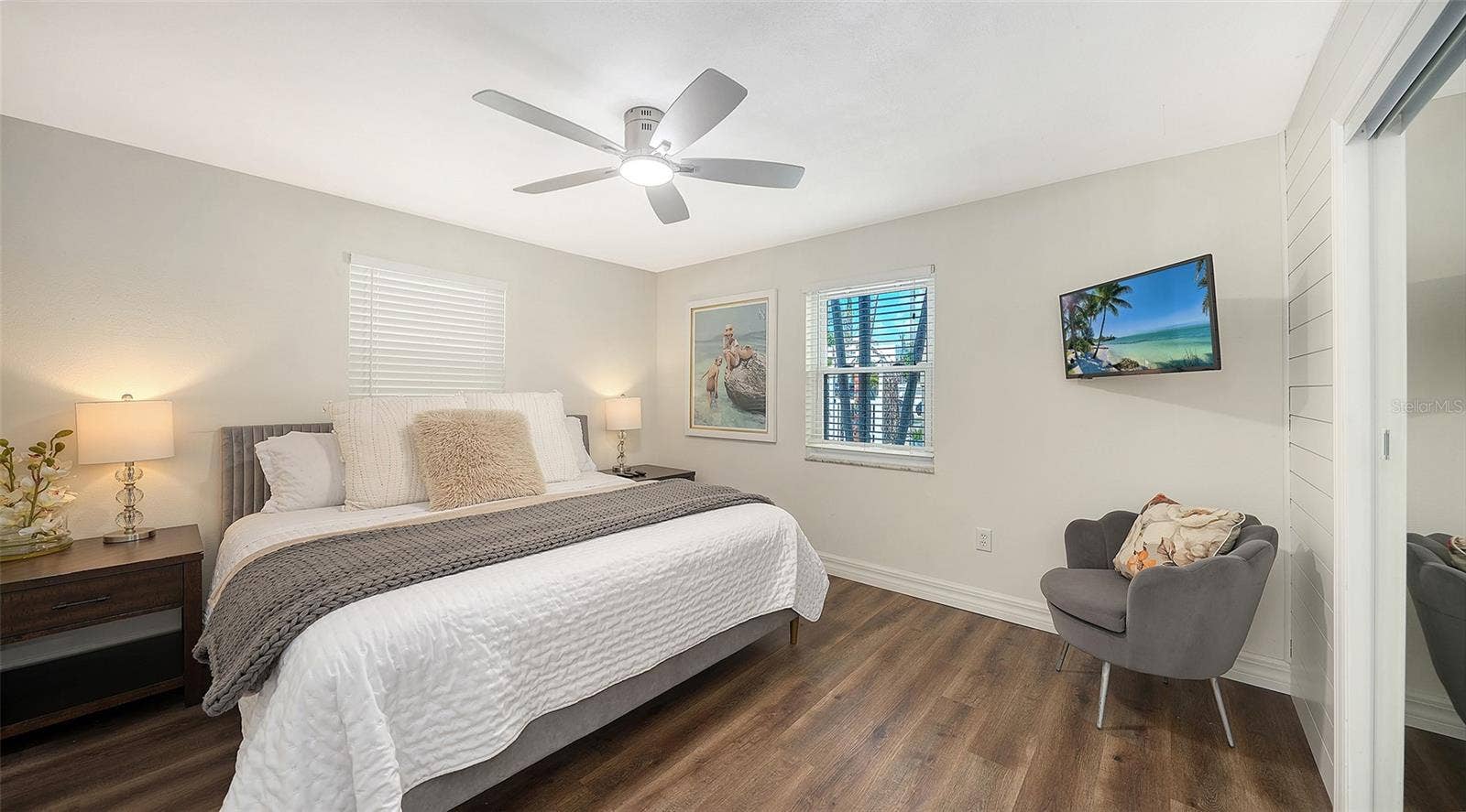 662 CALLE DEL OTONO, Sarasota, FL 34242