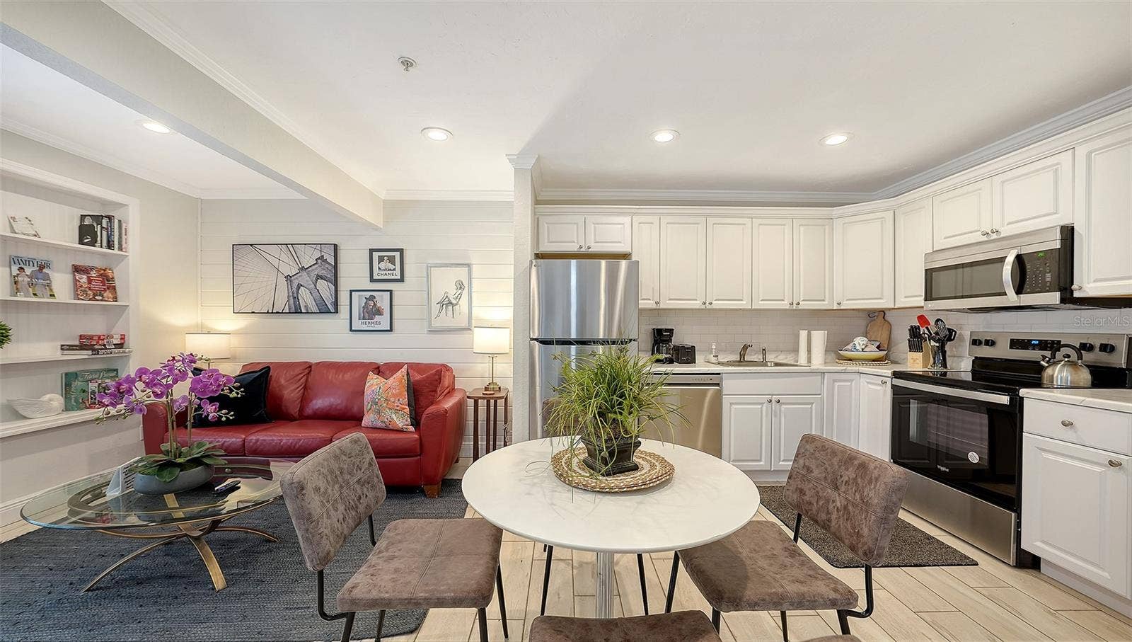 662 CALLE DEL OTONO, Sarasota, FL 34242