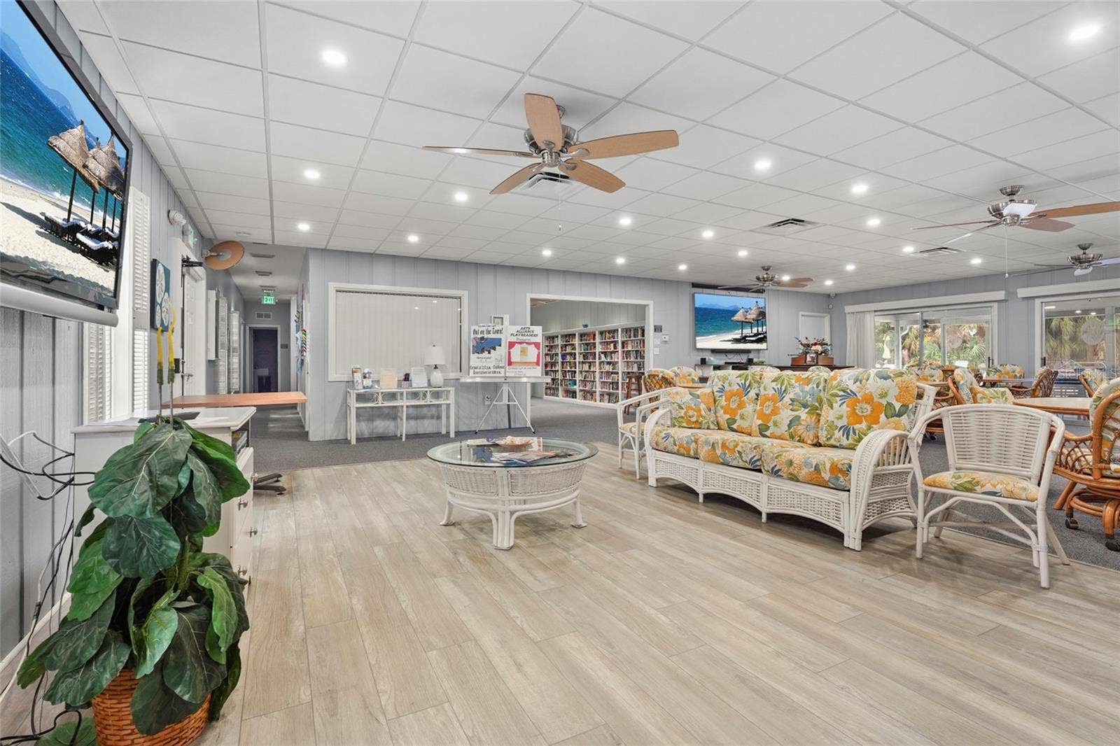3964 ASHWOOD LANE, #34, Sarasota, FL 34232