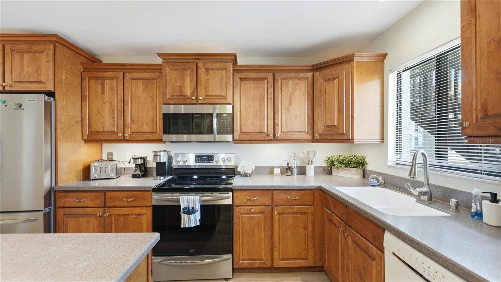 1640 STICKNEY POINT ROAD, #40-101, Sarasota, FL 34231