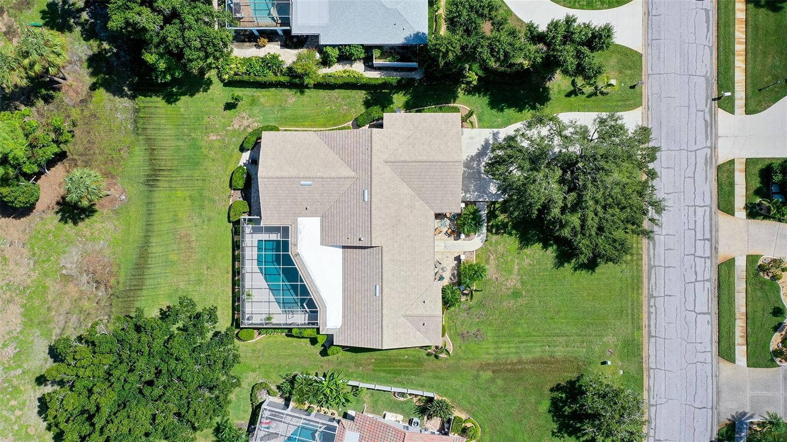 7913 BROADMOOR PINES BOULEVARD, Sarasota, FL 34243 7913 BROADMOOR PINES BOULEVARD, Sarasota, FL 34243