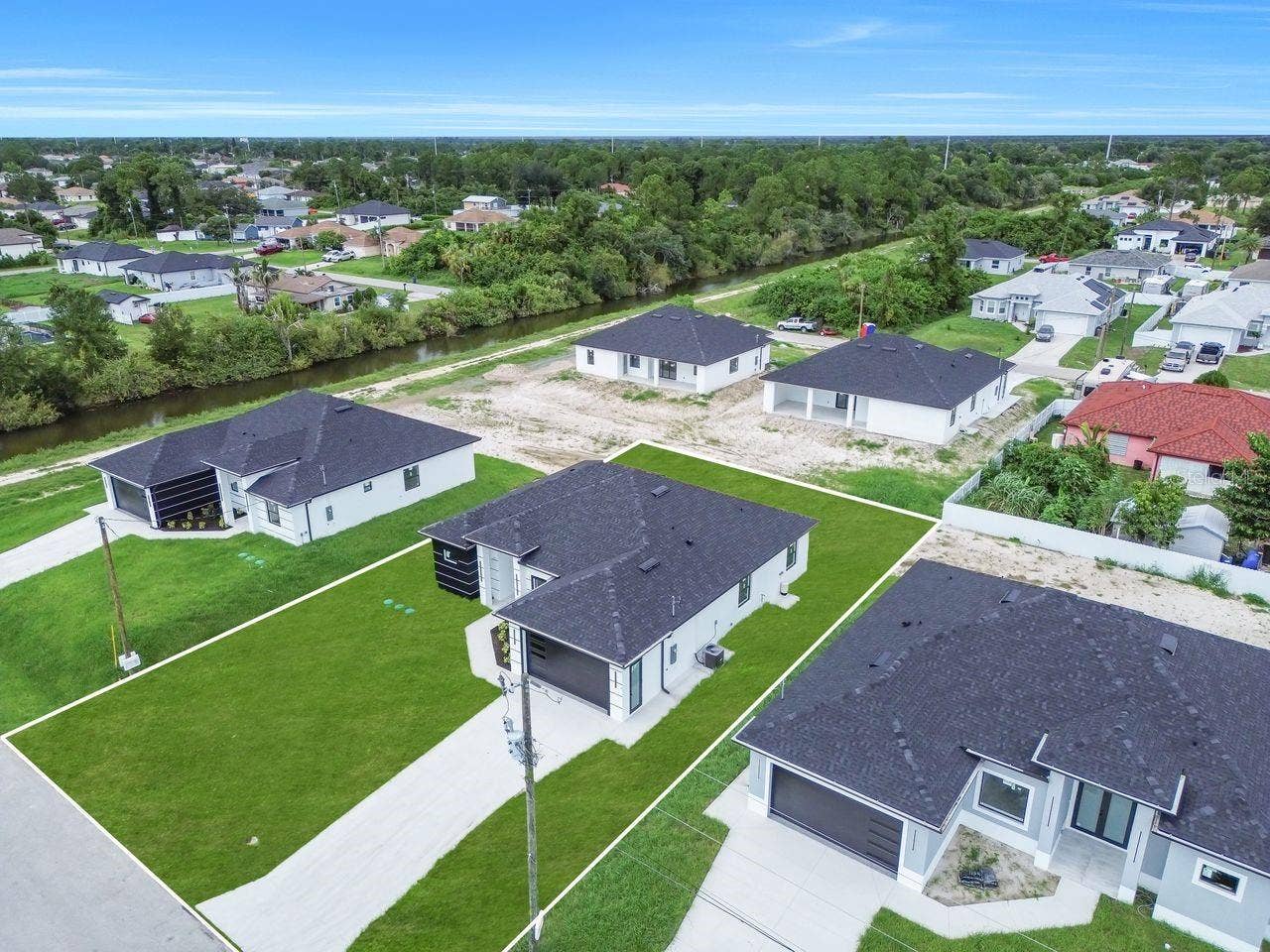 3621 5TH STREET SW, Lehigh Acres, FL 33976 3621 5TH STREET SW, Lehigh Acres, FL 33976