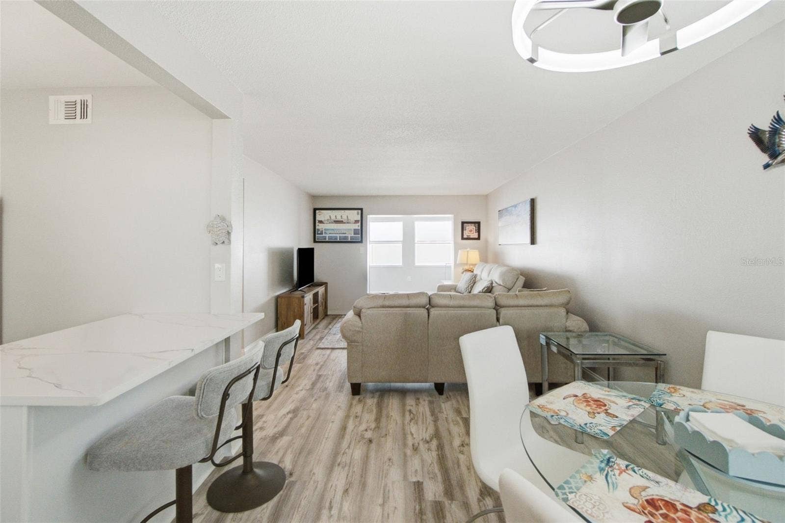 611 GULF DRIVE N, #A15, Bradenton Beach, FL 34217 611 GULF DRIVE N, #A15, Bradenton Beach, FL 34217
