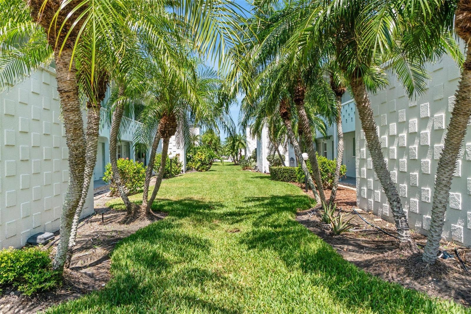 611 GULF DRIVE N, #A15, Bradenton Beach, FL 34217 611 GULF DRIVE N, #A15, Bradenton Beach, FL 34217