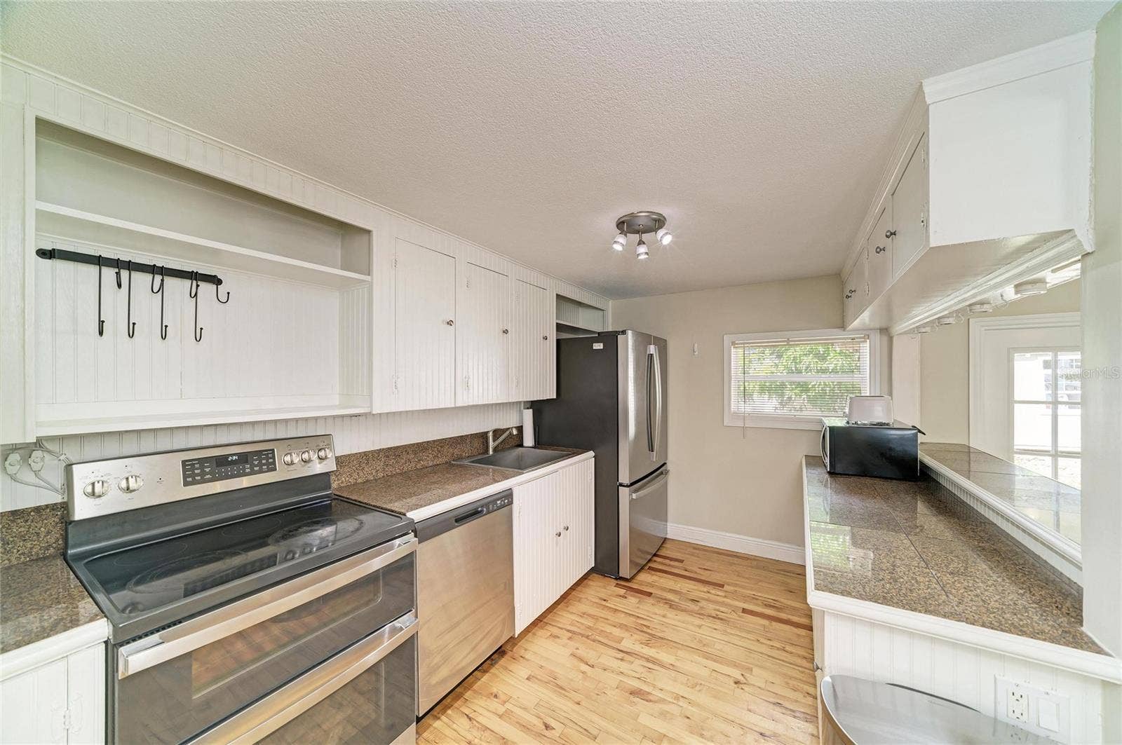 5271 43RD TERRACE N, St Petersburg, FL 33709 5271 43RD TERRACE N, St Petersburg, FL 33709