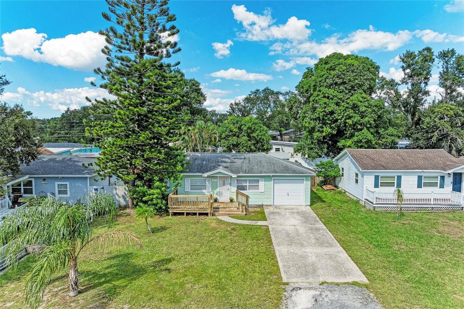 5271 43RD TERRACE N, St Petersburg, FL 33709 5271 43RD TERRACE N, St Petersburg, FL 33709