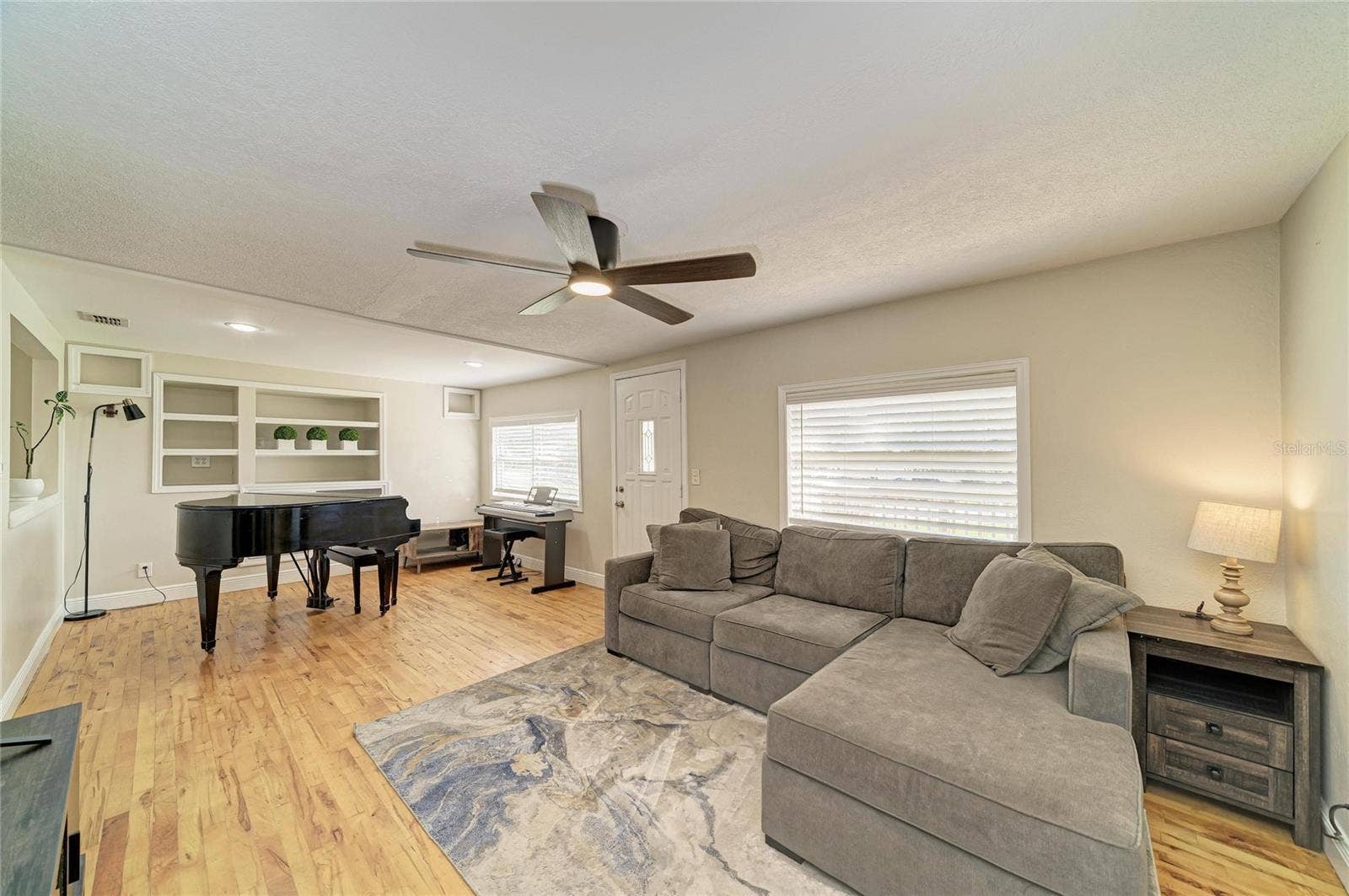 5271 43RD TERRACE N, St Petersburg, FL 33709 5271 43RD TERRACE N, St Petersburg, FL 33709