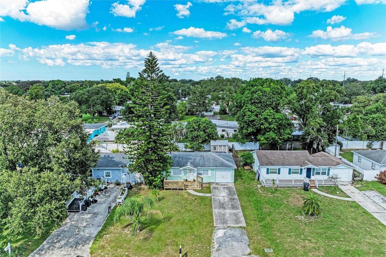 5271 43RD TERRACE N, St Petersburg, FL 33709 5271 43RD TERRACE N, St Petersburg, FL 33709