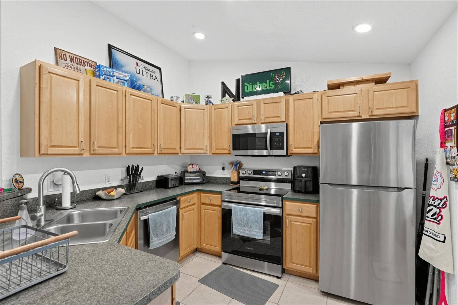 18142 CHARTER AVENUE, Port Charlotte, FL 33954 18142 CHARTER AVENUE, Port Charlotte, FL 33954