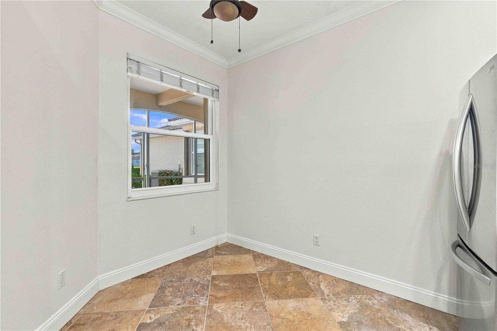8216 ASHFORD FALLS COURT, Sarasota, FL 34243 8216 ASHFORD FALLS COURT, Sarasota, FL 34243