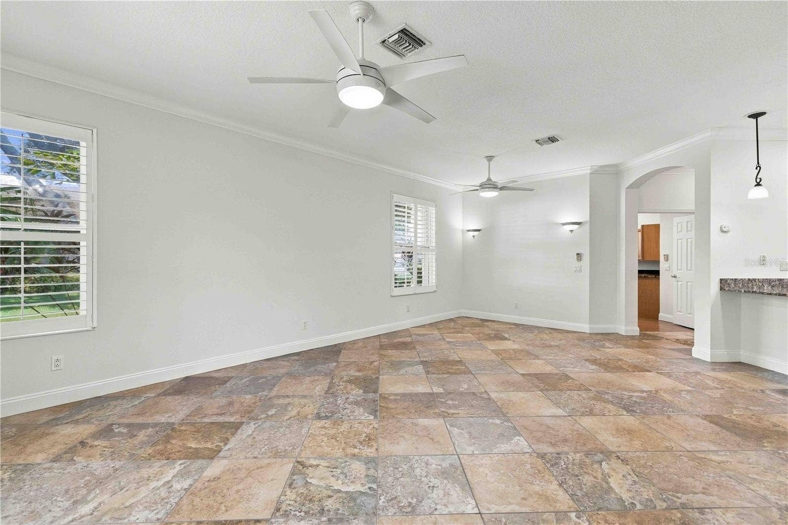8216 ASHFORD FALLS COURT, Sarasota, FL 34243 8216 ASHFORD FALLS COURT, Sarasota, FL 34243
