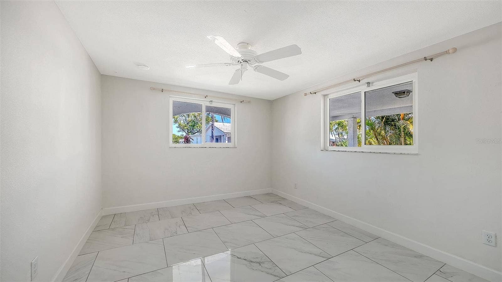 554 SPANISH DRIVE S, Longboat Key, FL 34228 554 SPANISH DRIVE S, Longboat Key, FL 34228