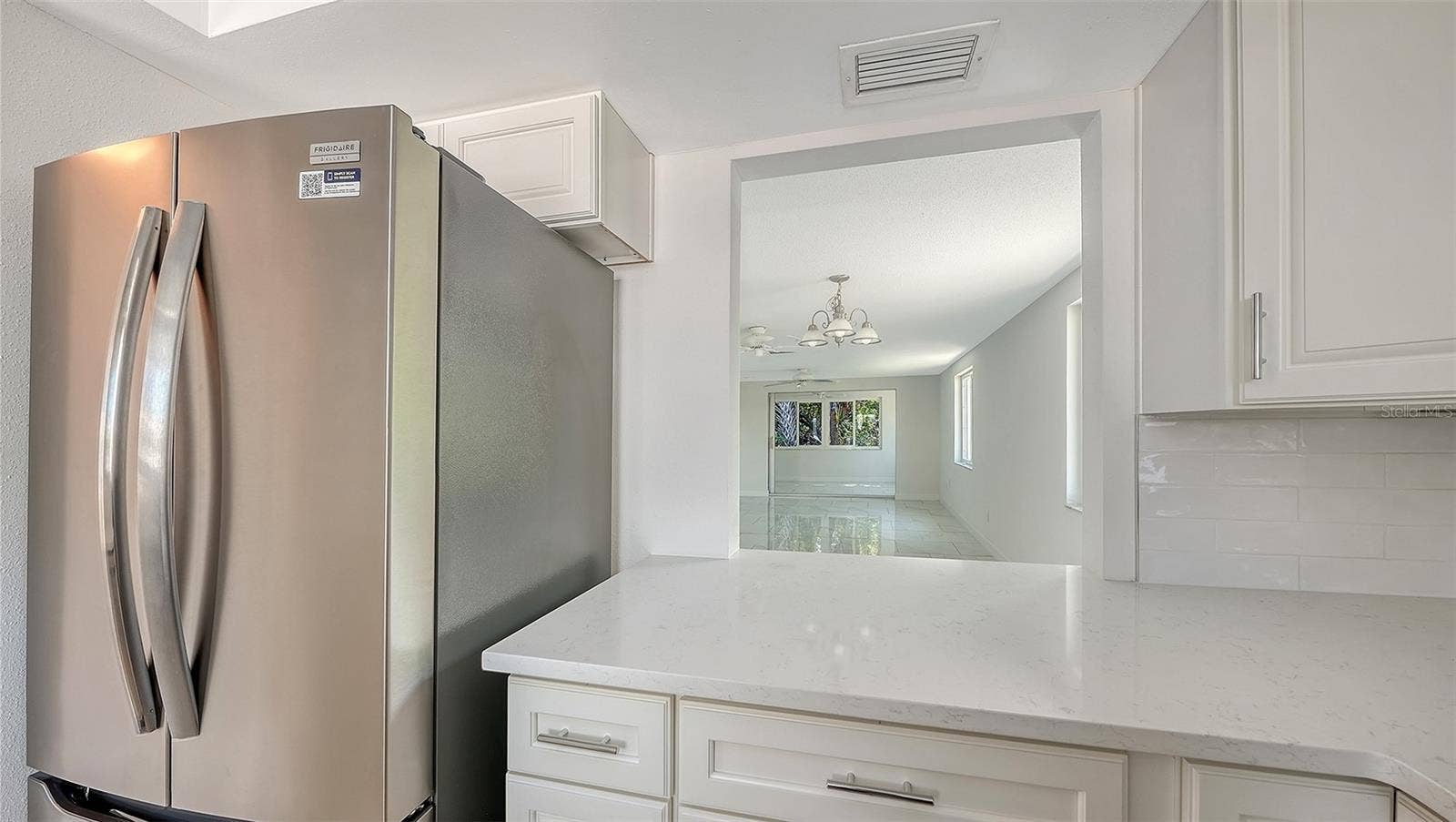 554 SPANISH DRIVE S, Longboat Key, FL 34228 554 SPANISH DRIVE S, Longboat Key, FL 34228
