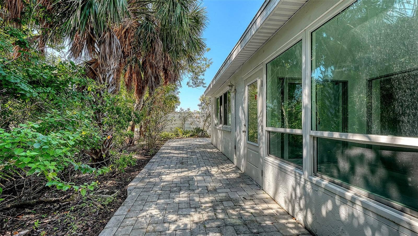 554 SPANISH DRIVE S, Longboat Key, FL 34228 554 SPANISH DRIVE S, Longboat Key, FL 34228