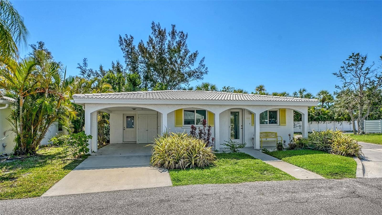 554 SPANISH DRIVE S, Longboat Key, FL 34228 554 SPANISH DRIVE S, Longboat Key, FL 34228