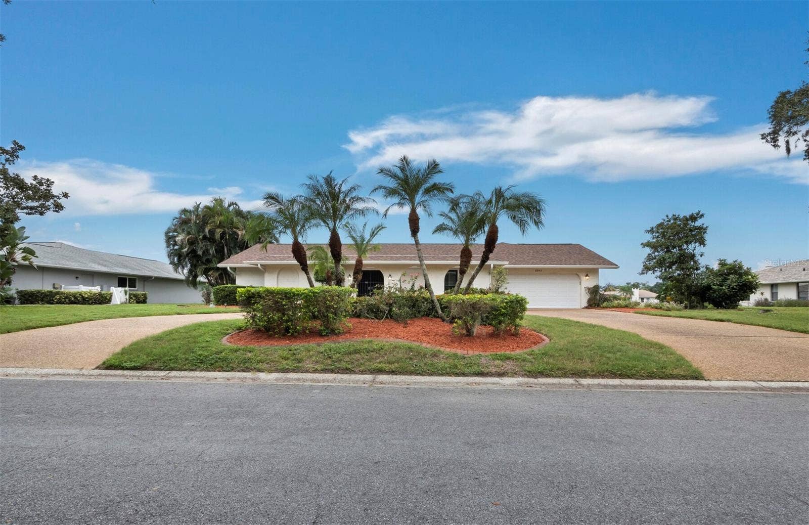6945 COUNTRY LAKES CIRCLE, Sarasota, FL 34243 6945 COUNTRY LAKES CIRCLE, Sarasota, FL 34243