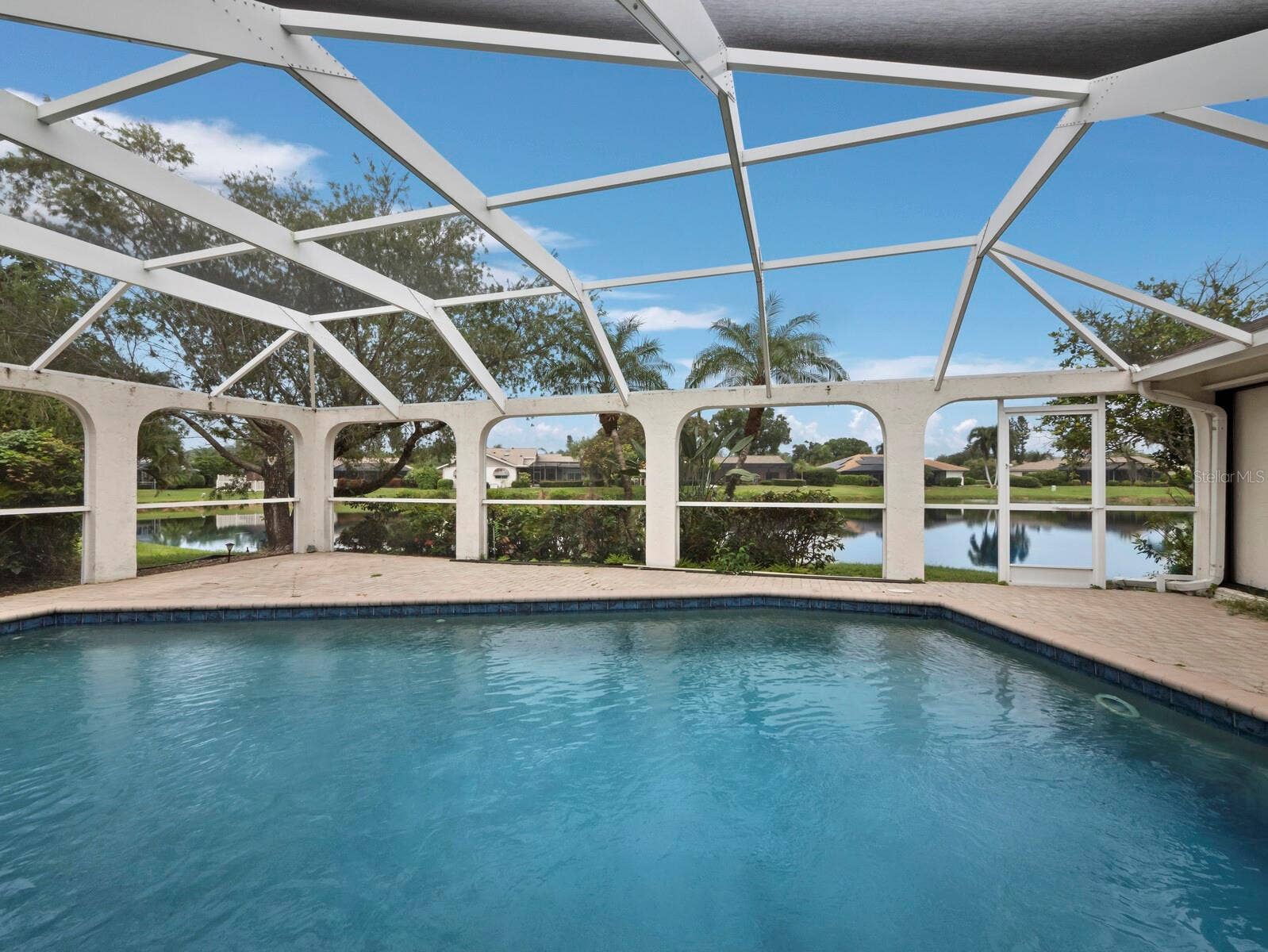 6945 COUNTRY LAKES CIRCLE, Sarasota, FL 34243 6945 COUNTRY LAKES CIRCLE, Sarasota, FL 34243