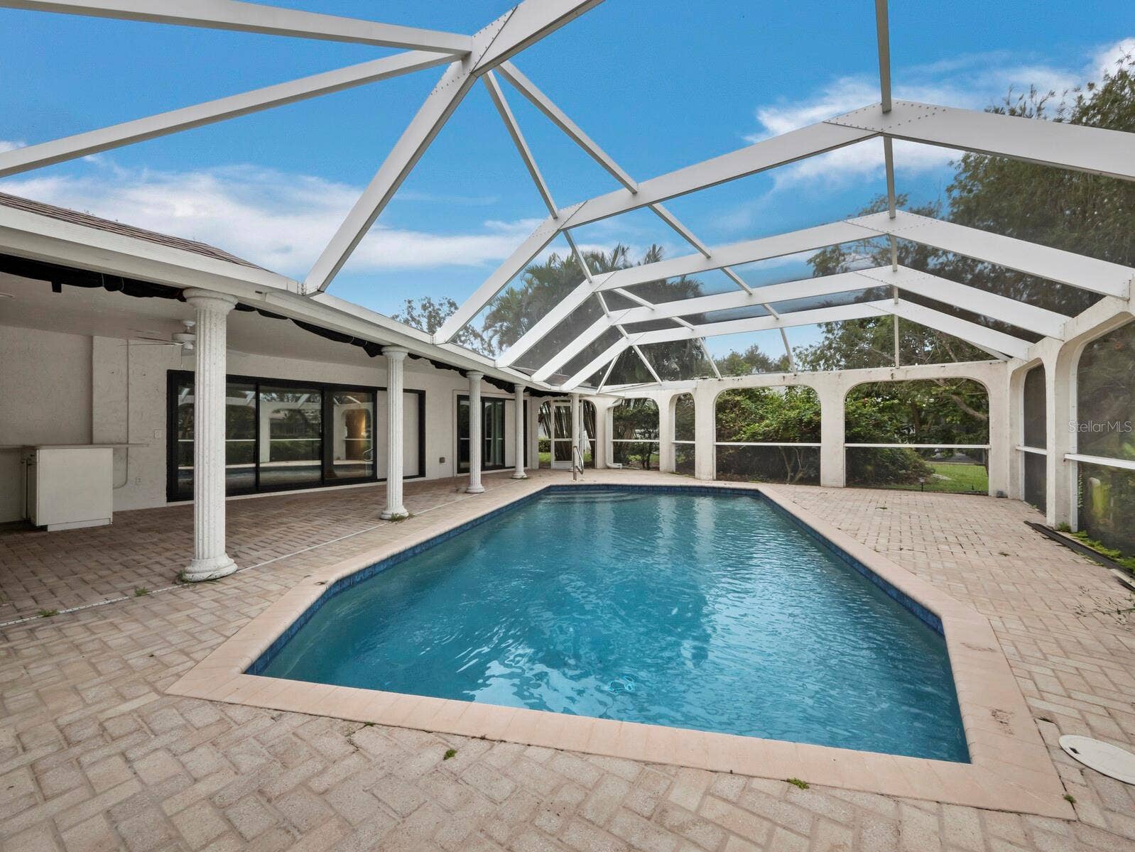 6945 COUNTRY LAKES CIRCLE, Sarasota, FL 34243 6945 COUNTRY LAKES CIRCLE, Sarasota, FL 34243