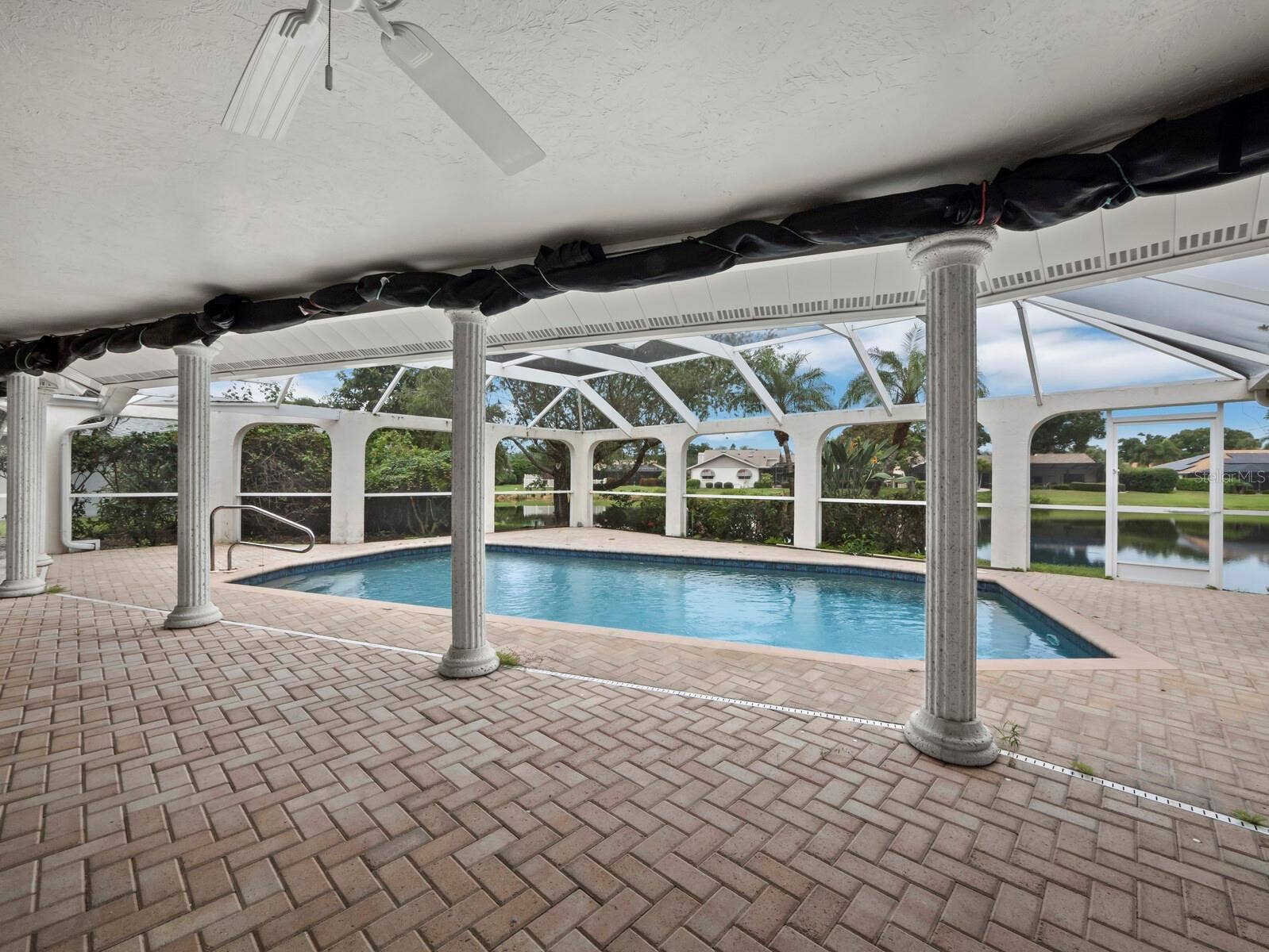 6945 COUNTRY LAKES CIRCLE, Sarasota, FL 34243 6945 COUNTRY LAKES CIRCLE, Sarasota, FL 34243