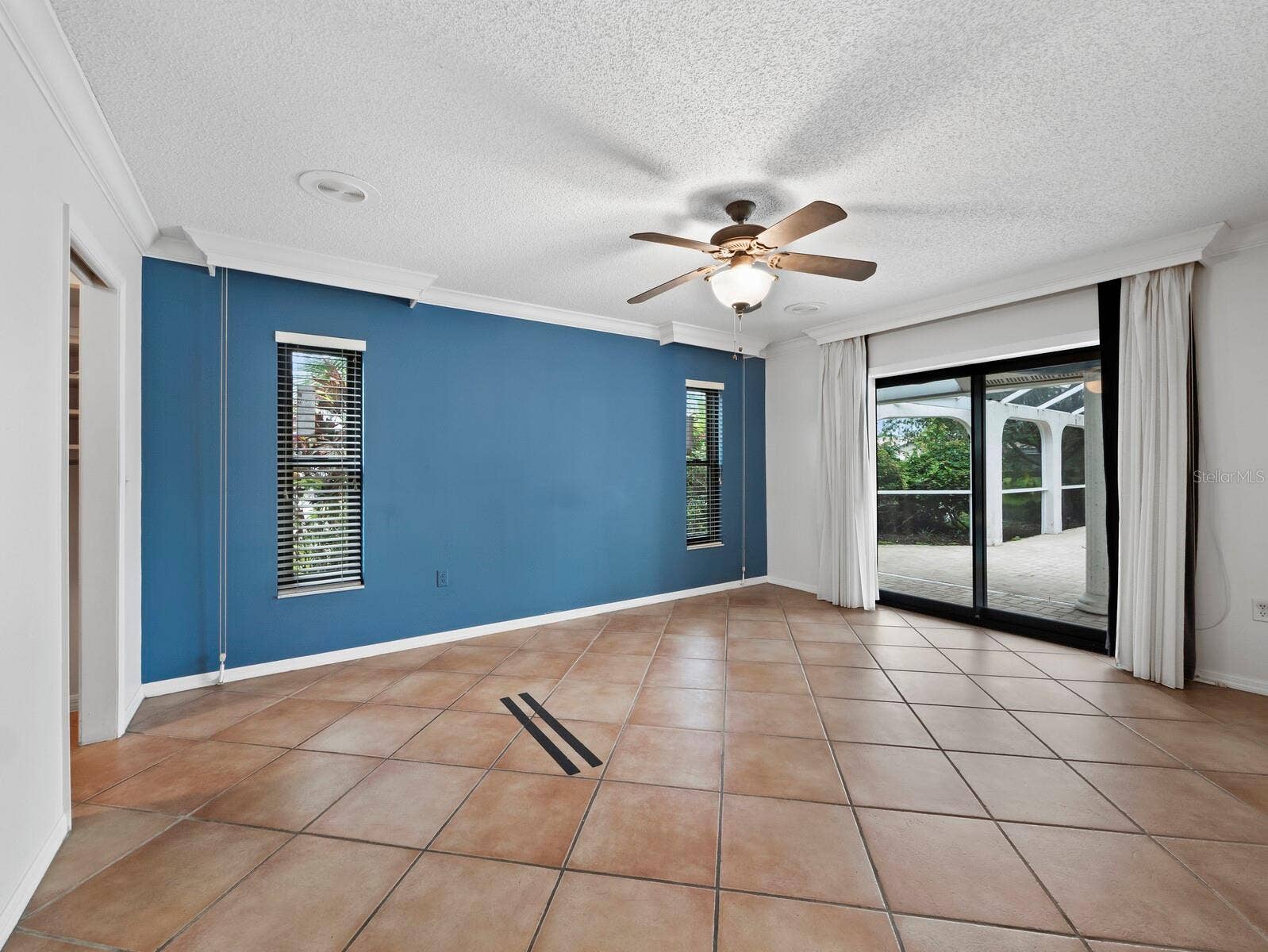 6945 COUNTRY LAKES CIRCLE, Sarasota, FL 34243 6945 COUNTRY LAKES CIRCLE, Sarasota, FL 34243