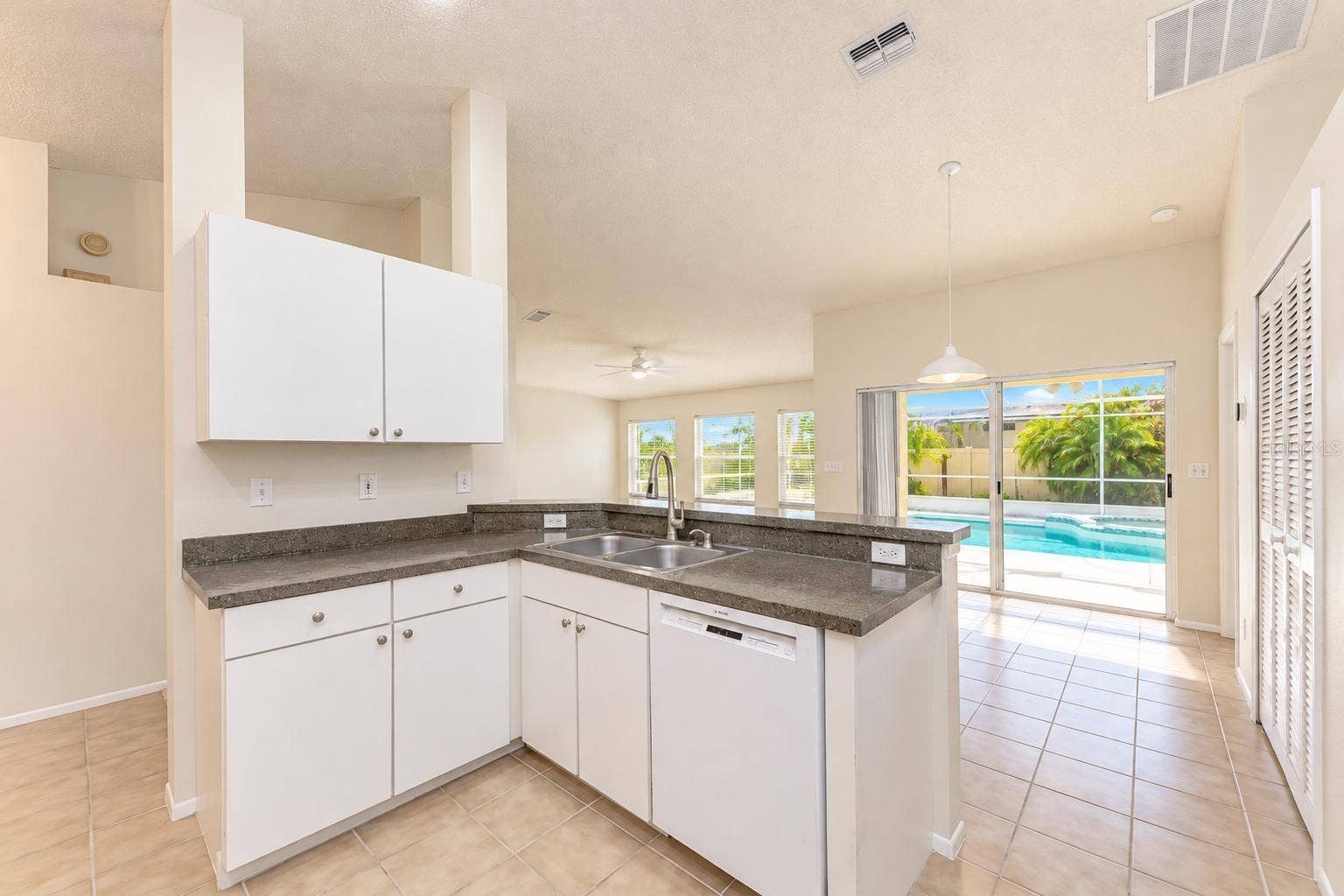 4515 50TH DRIVE W, Bradenton, FL 34210